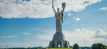 Цікаві факти про статую Батьківщина-Мати в Києві.