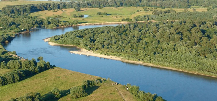 Як на землі виникли ріки