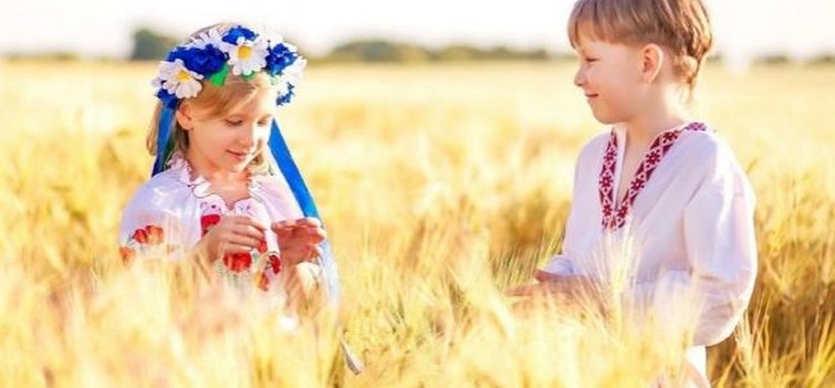 Дерево сильне гіллями, а людина дітьми