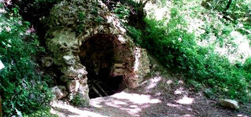 Кам’яні лабіринти землі. Топ-5 найцікавіших печер Тернопільщини (фото)