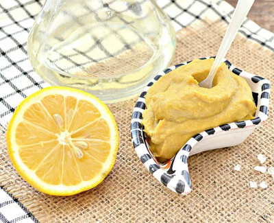 Домашня гірчиця з лимоном