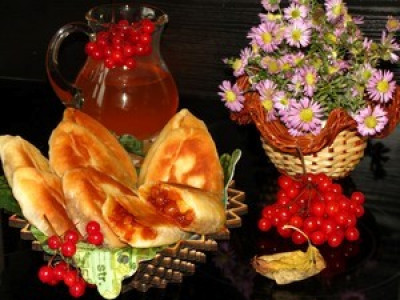 Пиріжки з калиною